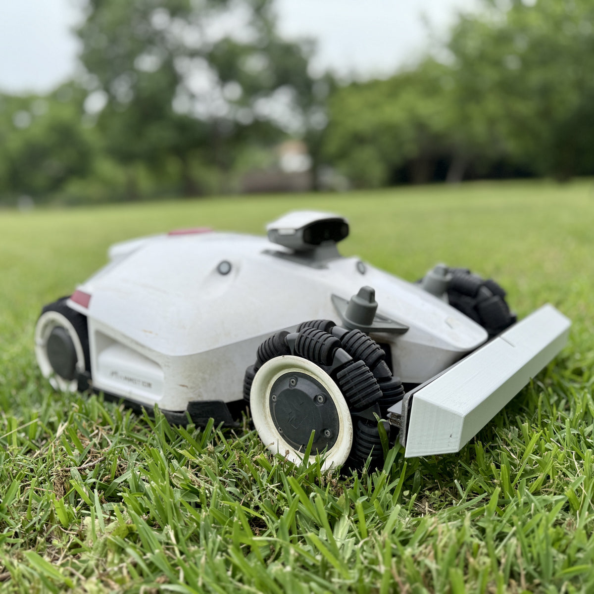 3D Printed Front Bumper Cover for Mammotion Luba 1, 2 & 2X Robotic Lawn Mowers
