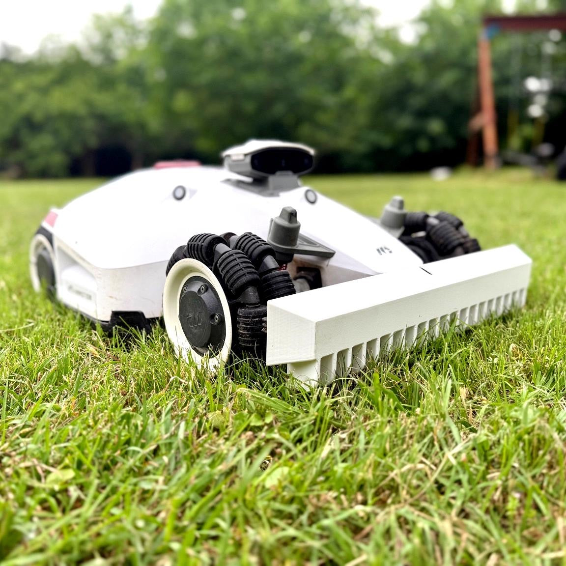 Front Rake Bumper for Mammotion Luba 1, 2 & 2X Robotic Lawn Mowers