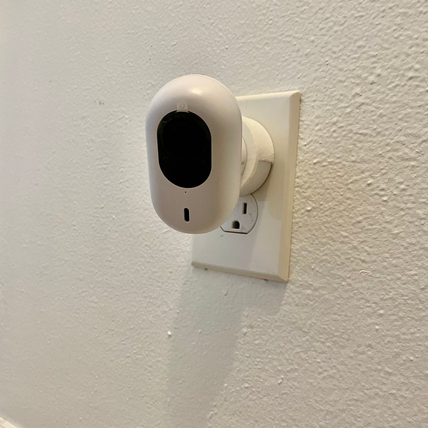 Outlet Mounting Kit for Unifi Protect G4 Instant Camera (FREE Wire Included)